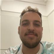 English tutor, British native, with lots of experience tutoring teenagers,able to speak 5 languages m